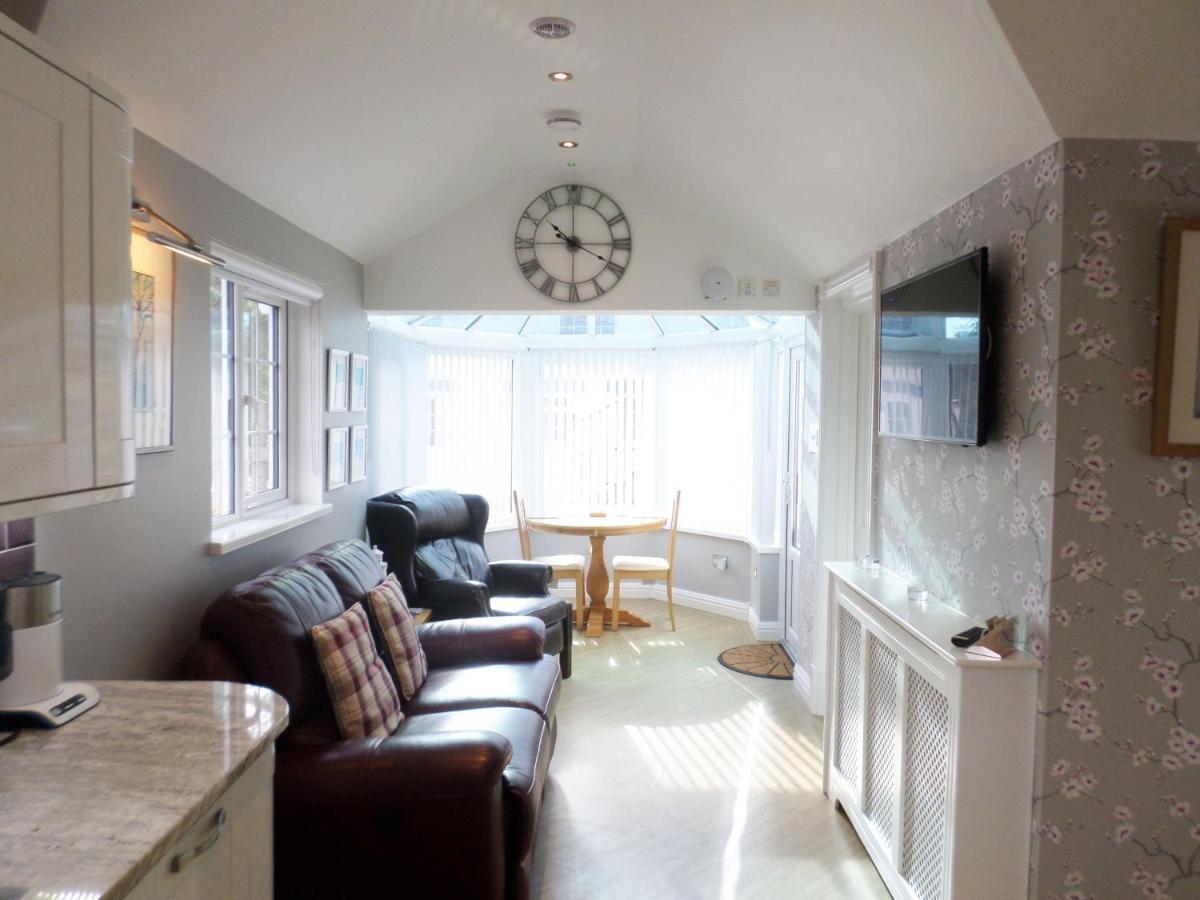 The Lodge, Polgooth เซนต์ออสเทลล์ ภายนอก รูปภาพ